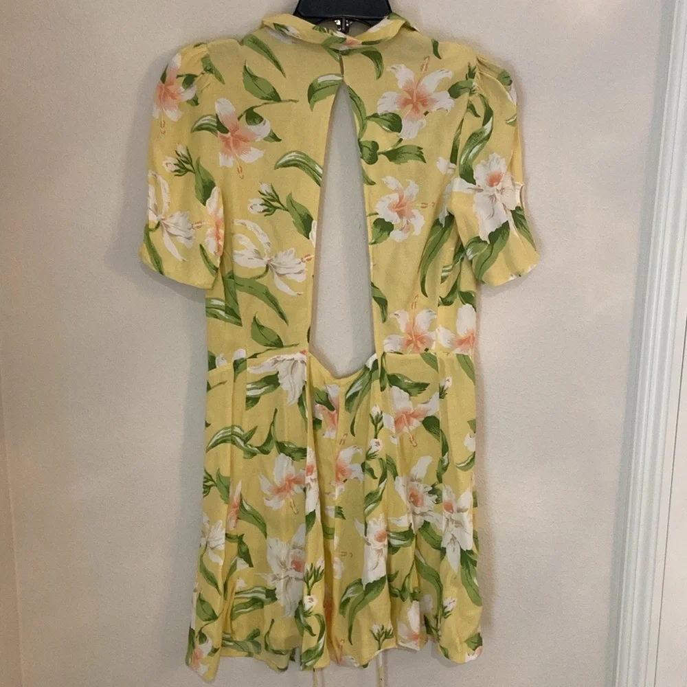 Reformation Calais Open Back Floral Dress - Picture 4 of 7